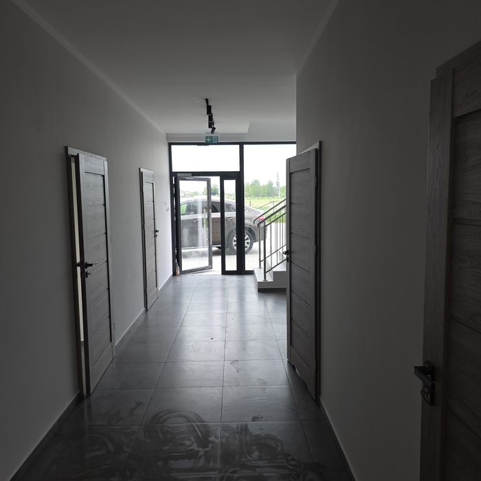 Hala magazyn do wynajęcia Ujrzanów 600m2